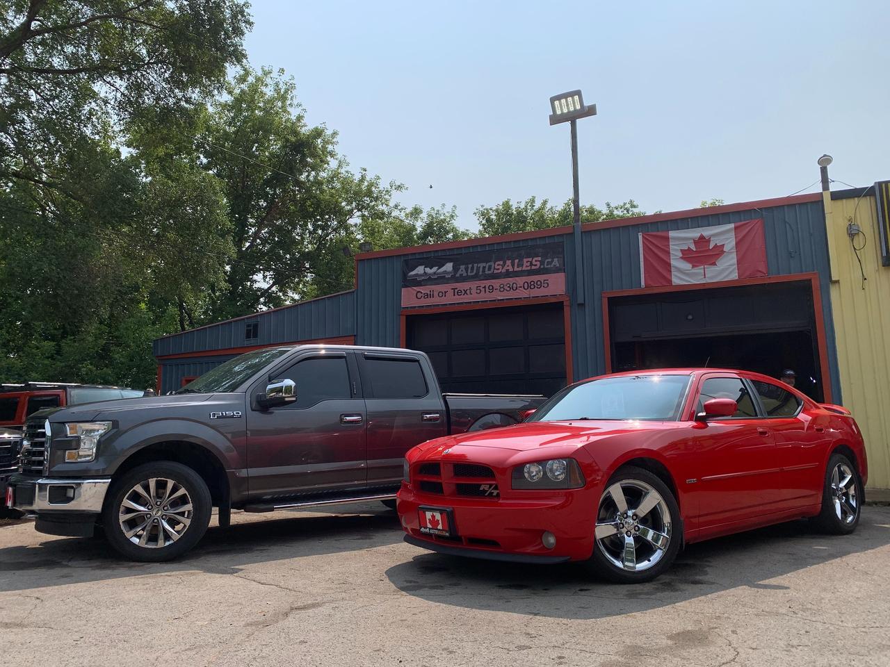 2008 Dodge Charger R/T HEMI 5.7L  LOW KM CERTIFIED TIME MACHINE Photo