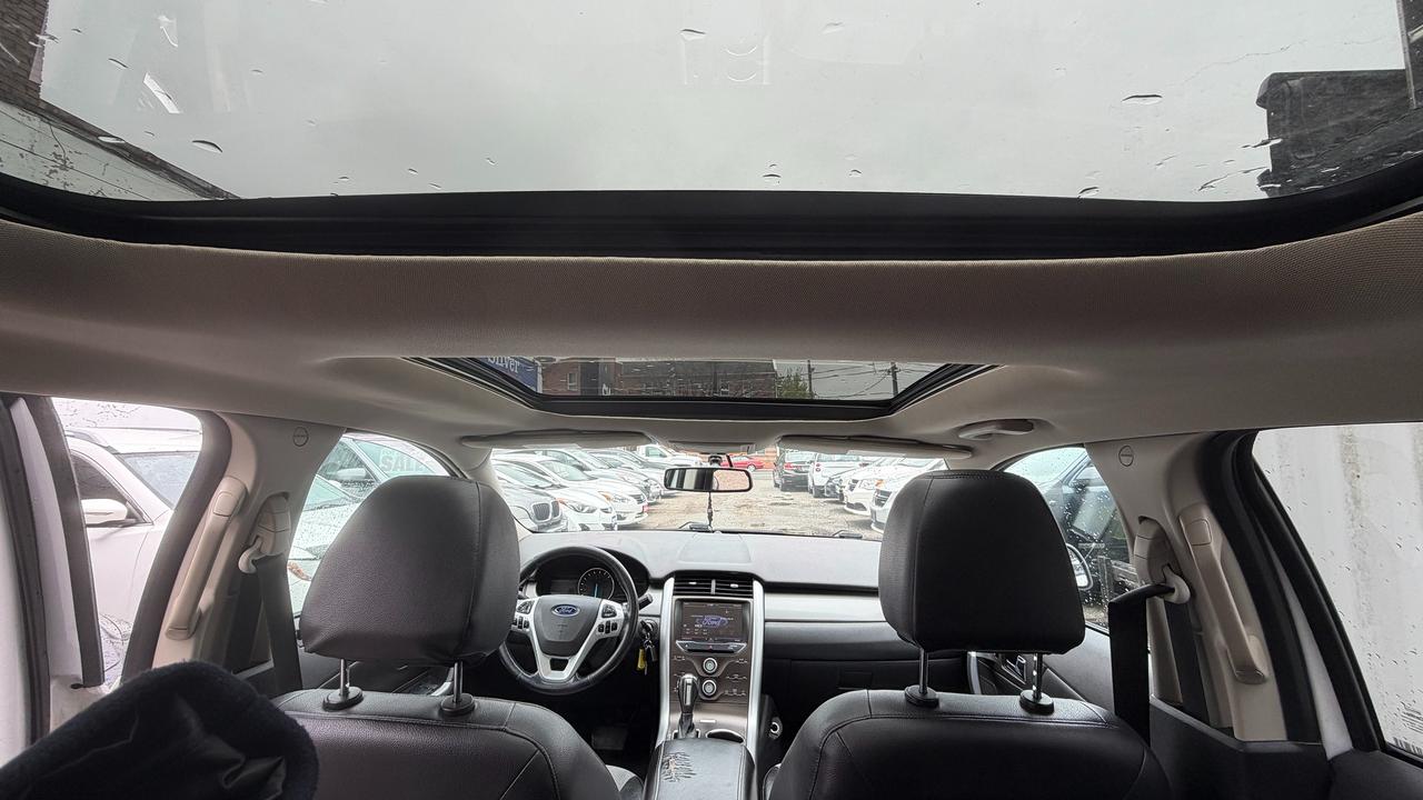 2013 Ford Edge SEL Photo