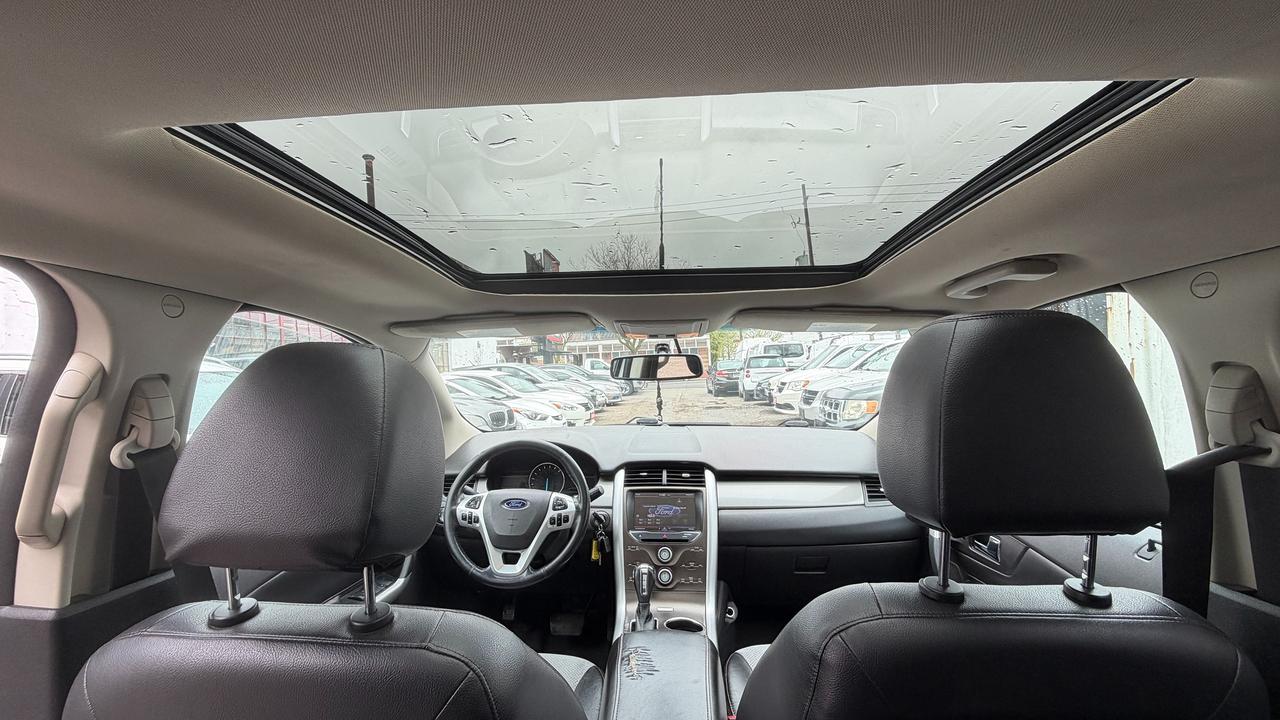 2013 Ford Edge SEL Photo