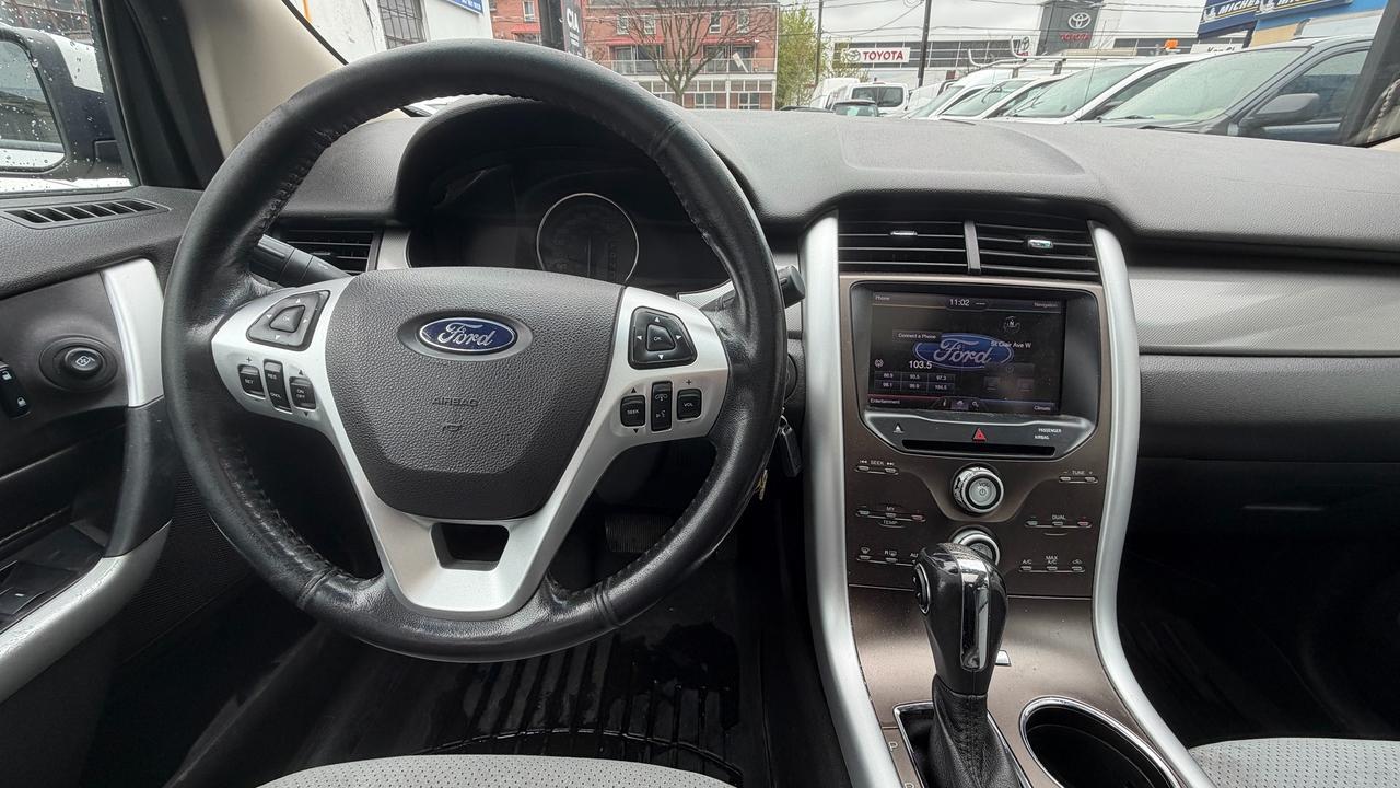 2013 Ford Edge SEL Photo