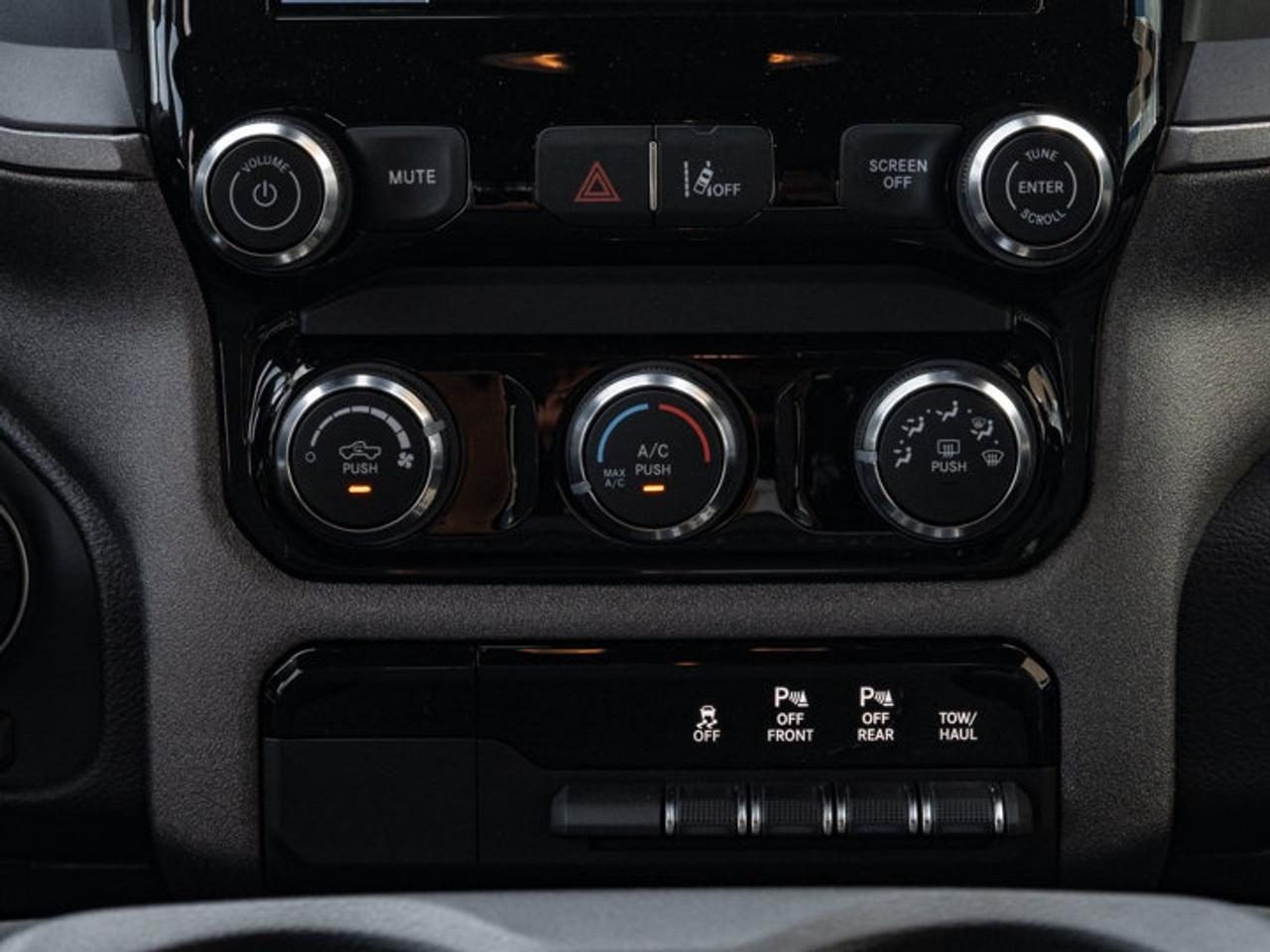 2026 RAM 1500 Warlock Photo