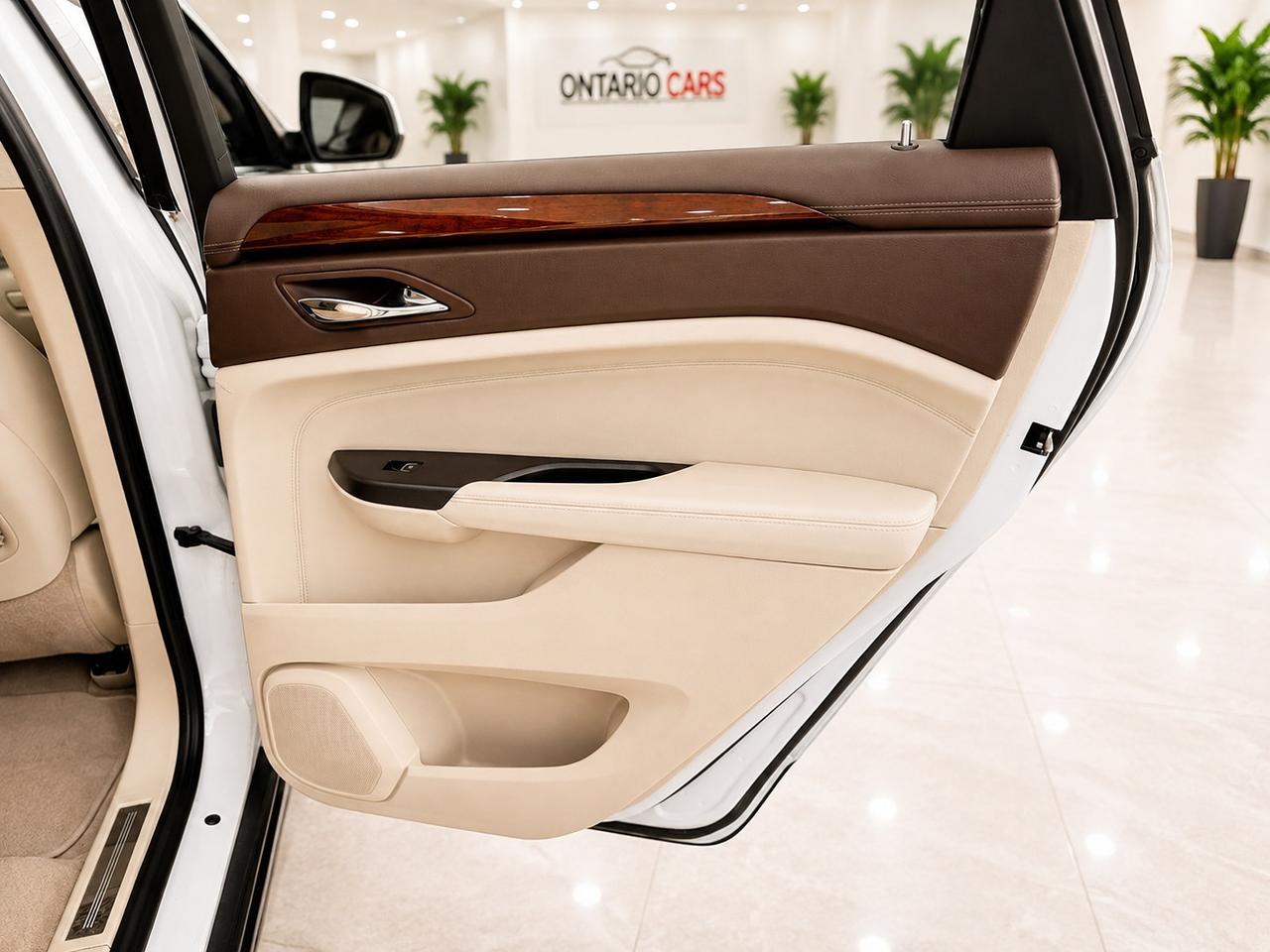 2014 Cadillac SRX Performance Photo
