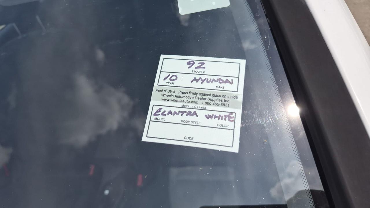 2010 Hyundai Elantra Touring GLS, MANUAL, WAGON, 4 CYL, CERTIFIED Photo