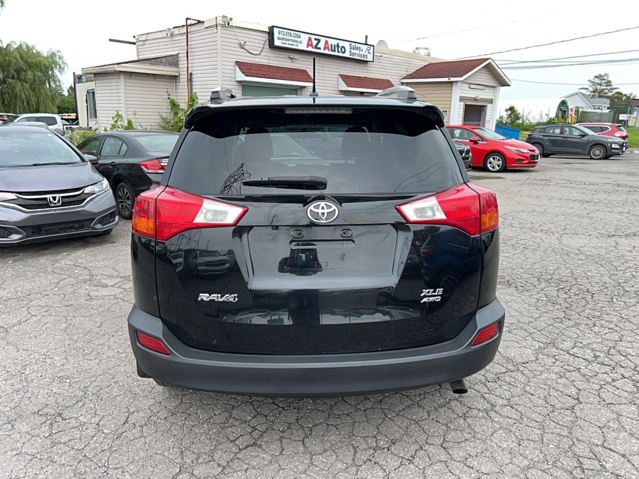 2013 Toyota RAV4 XLE Photo