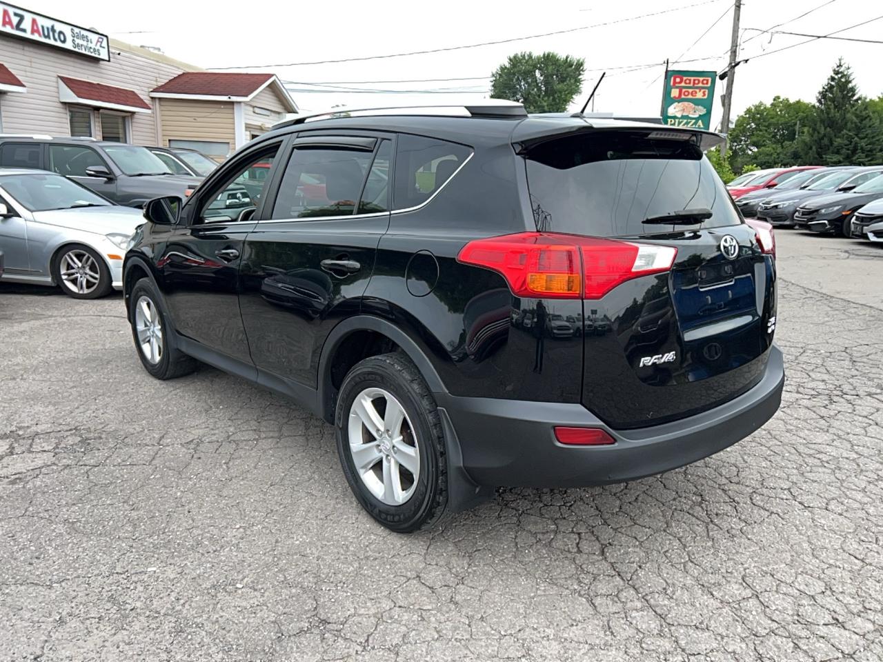 2013 Toyota RAV4 XLE Photo