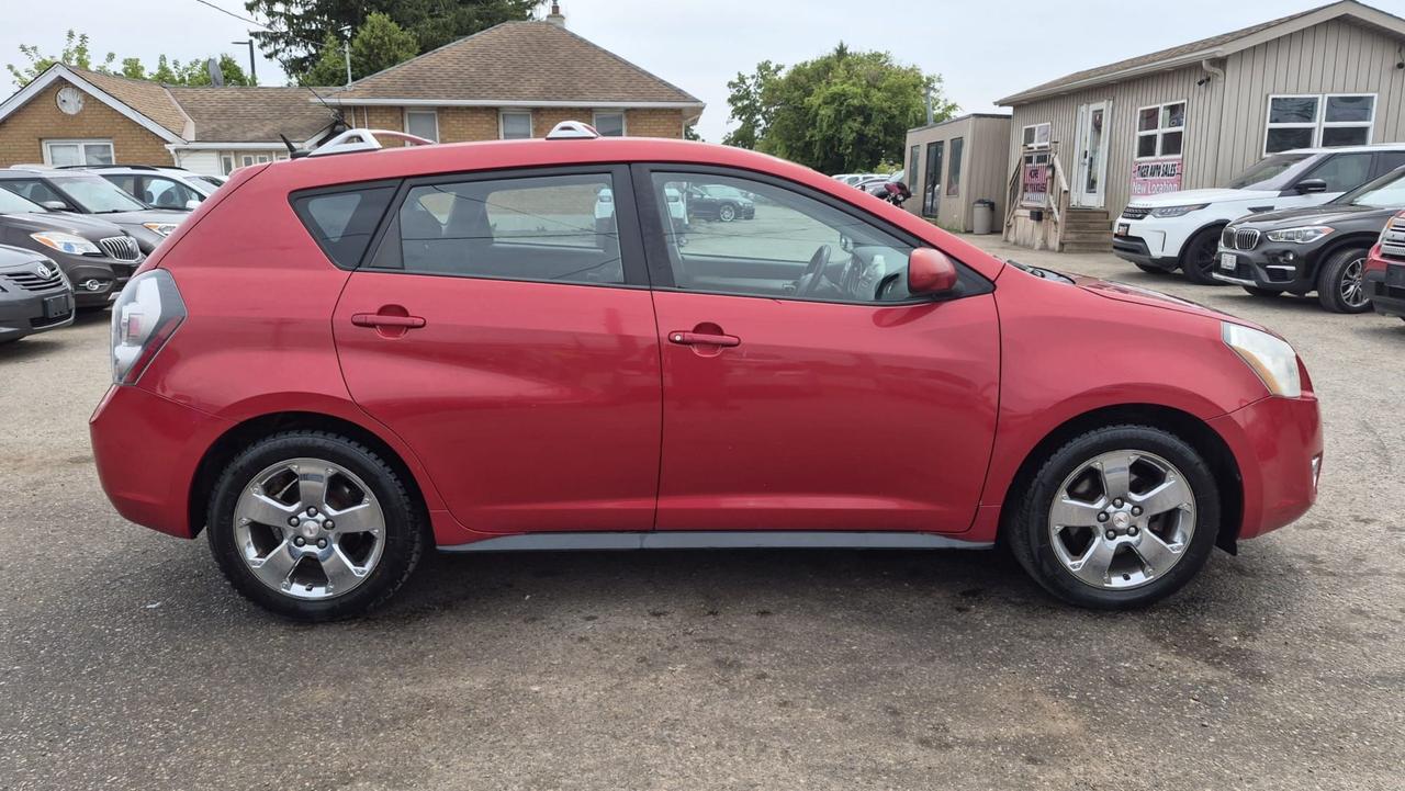 2009 Pontiac Vibe AWD, 4 CYL, AUTO, ALLOYS, TOYOTA ENGINE, AS IS Photo
