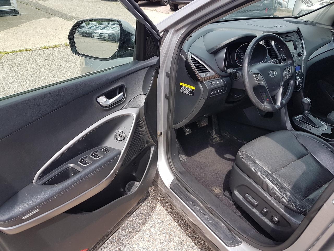 2013 Hyundai Santa Fe XL GLS AWD *LEATHER-SUNROOF* Photo