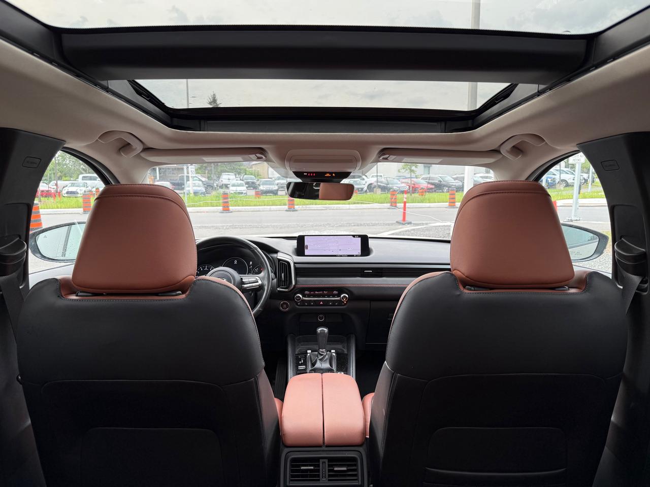 2024 Mazda CX-50 GT w/Turbo NAV! Leather! Heads up Display! Photo