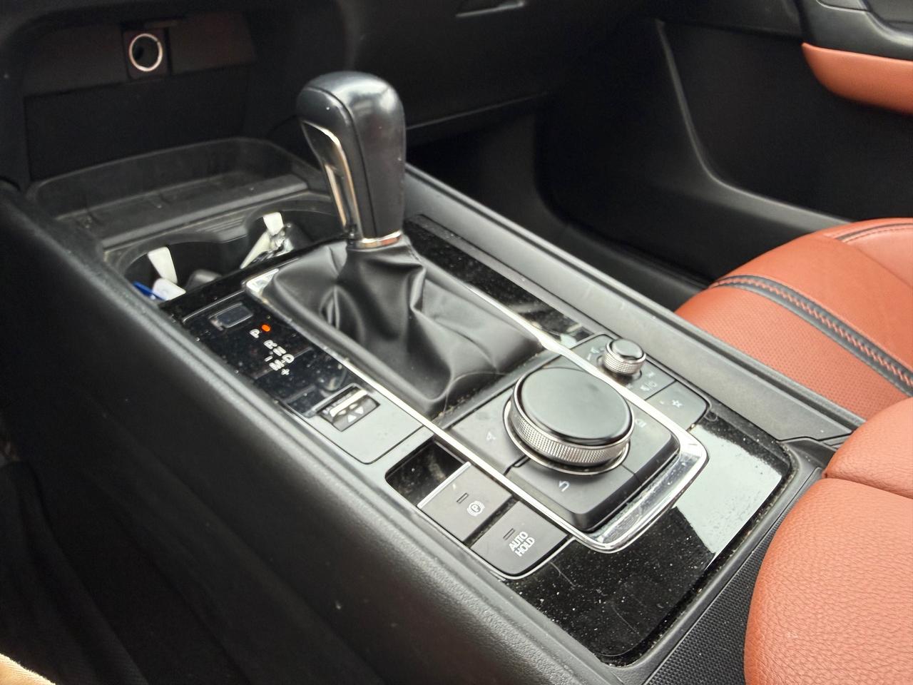 2024 Mazda CX-50 GT w/Turbo NAV! Leather! Heads up Display! Photo