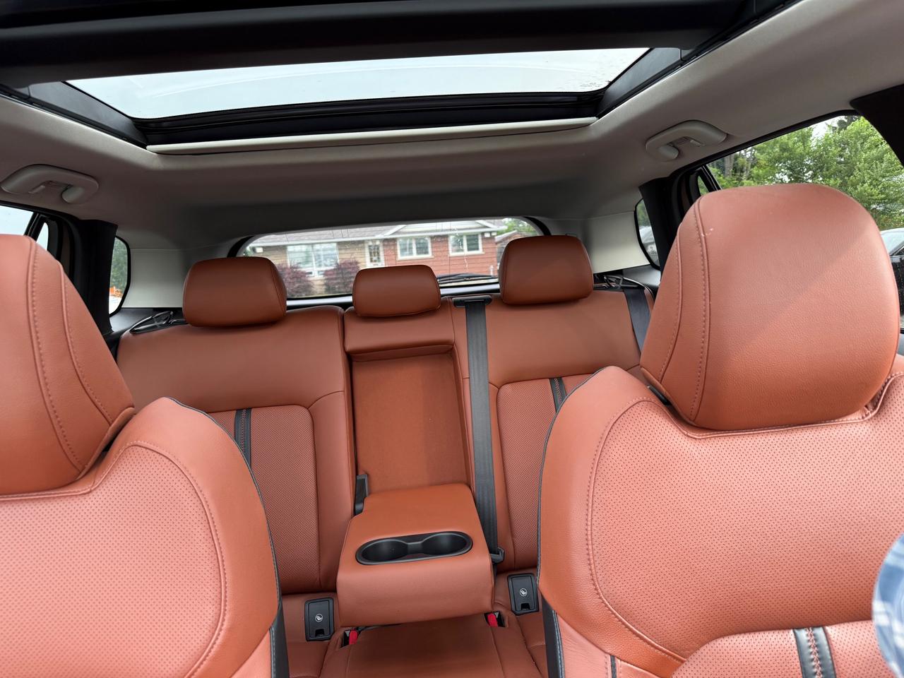 2024 Mazda CX-50 GT w/Turbo NAV! Leather! Heads up Display! Photo