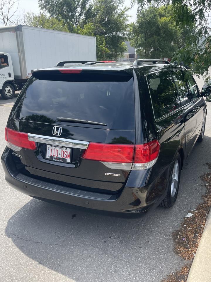 2010 Honda Odyssey TOURING   POWER SLIDING DOORS POWER SUNROOF Photo3