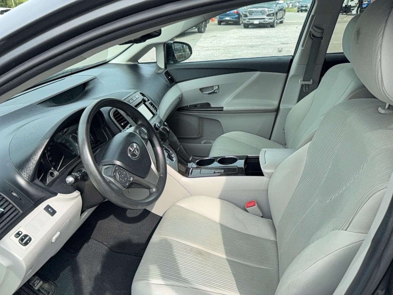 2013 Toyota Venza  Photo