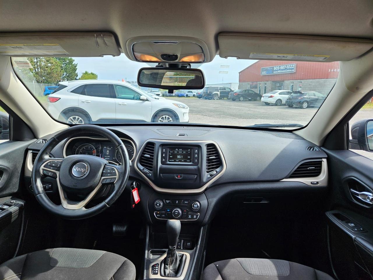2017 Jeep Cherokee Fwd 4dr North Photo