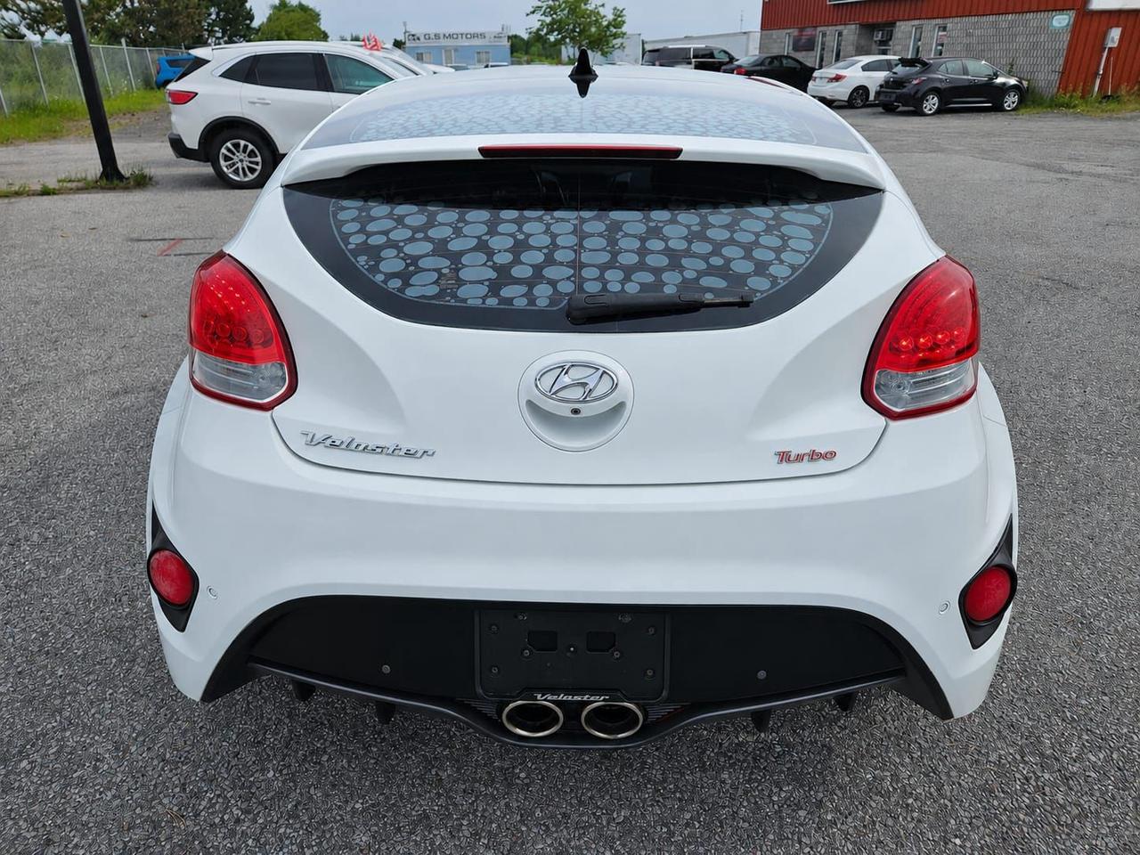 2016 Hyundai Veloster 3DR CPE AUTO TURBO Photo