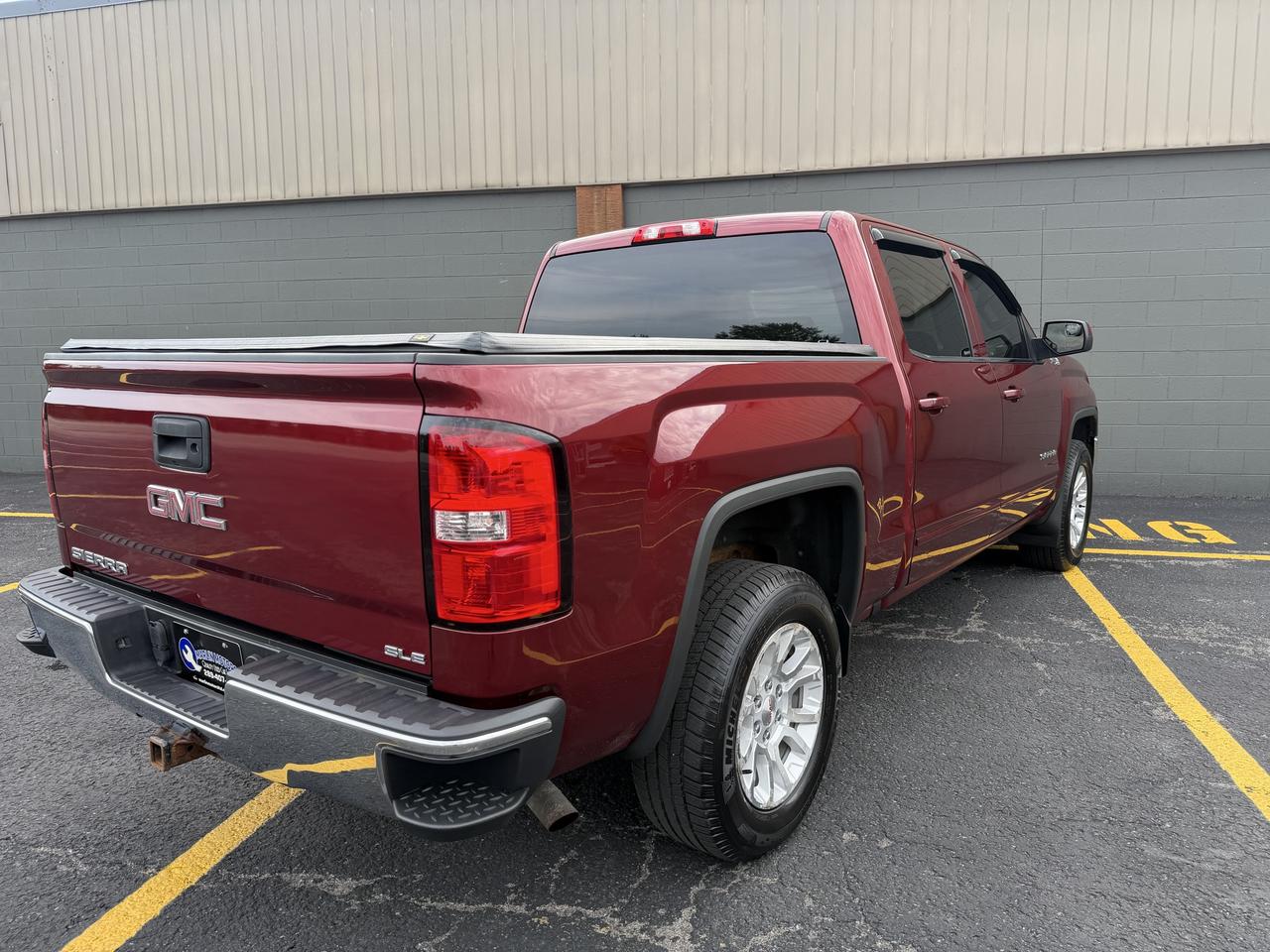 2017 GMC Sierra 1500 SLE Photo4