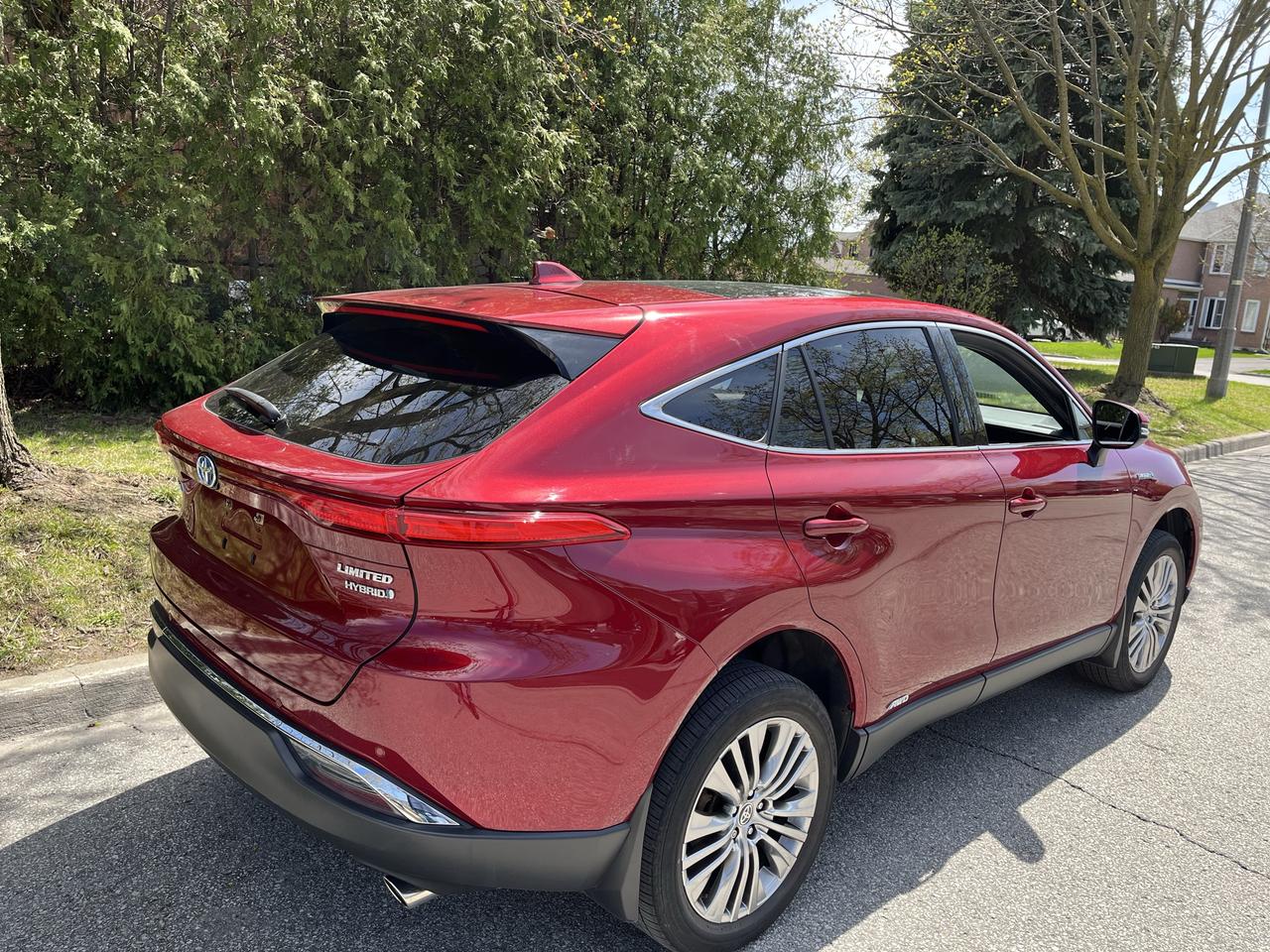 2021 Toyota Venza LIMITED-1 LOCAL SENIOR OWNER! ONLY 84,211KMS!! Photo2