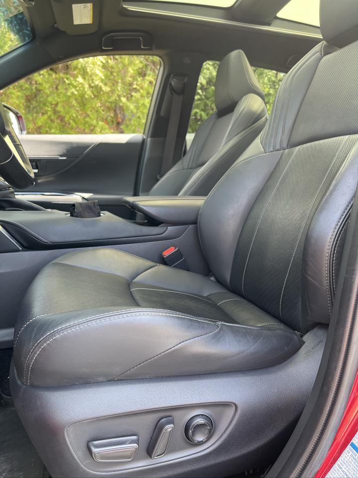 2021 Toyota Venza LIMITED-1 LOCAL SENIOR OWNER! ONLY 84,211KMS!! Photo