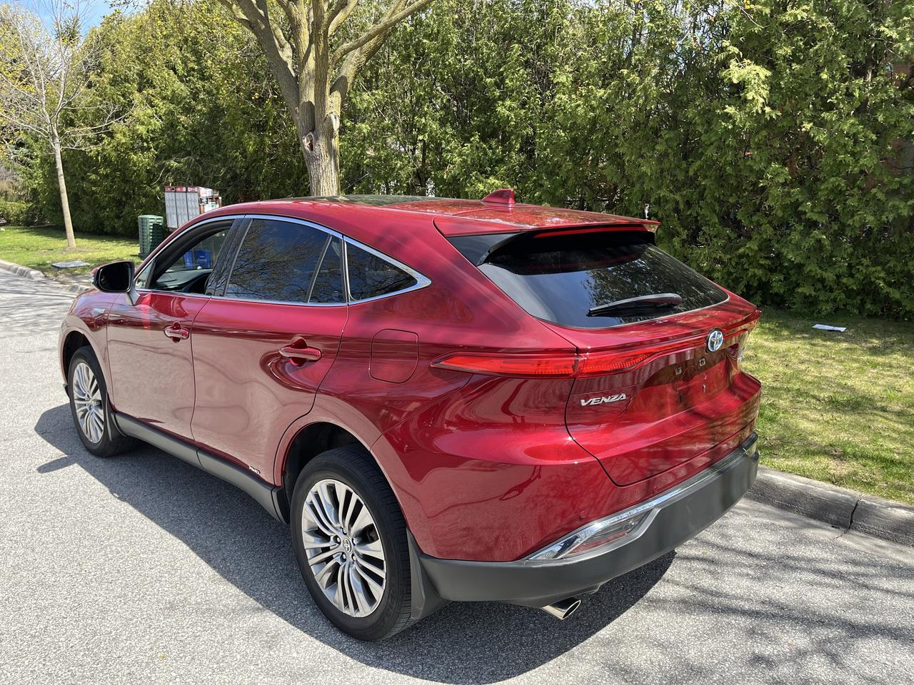 2021 Toyota Venza LIMITED-1 LOCAL SENIOR OWNER! ONLY 84,211KMS!! Photo