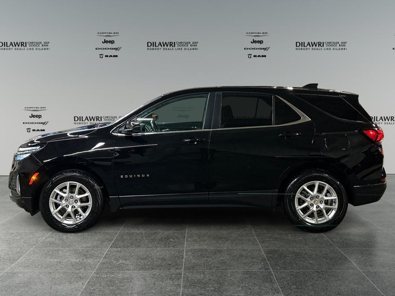 2024 Chevrolet Equinox AWD 4DR LT Photo1