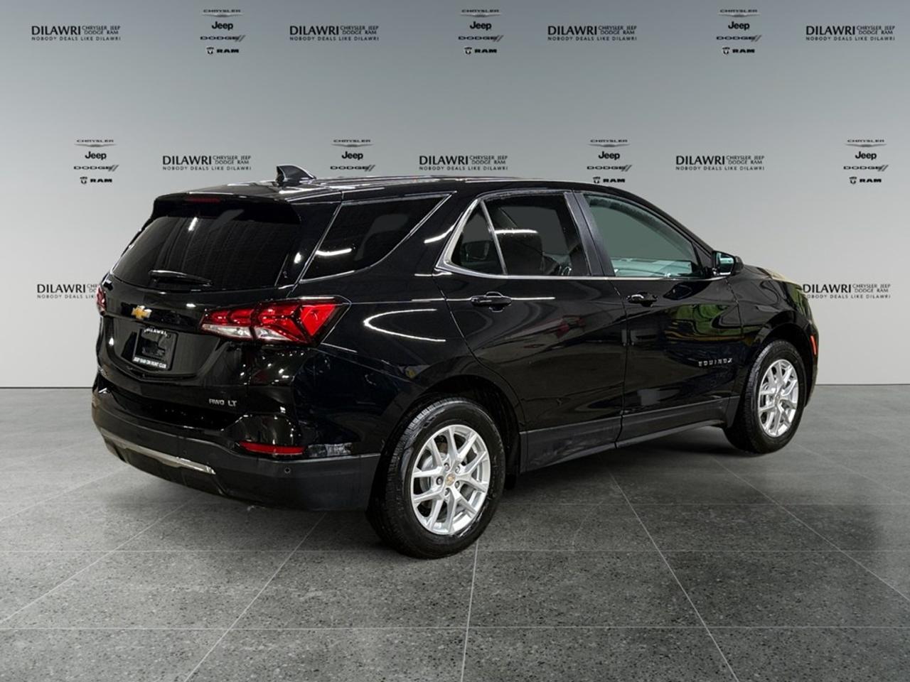 2024 Chevrolet Equinox AWD 4DR LT Photo