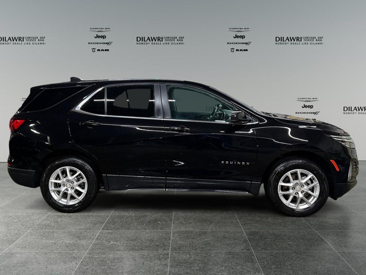 2024 Chevrolet Equinox AWD 4DR LT Photo