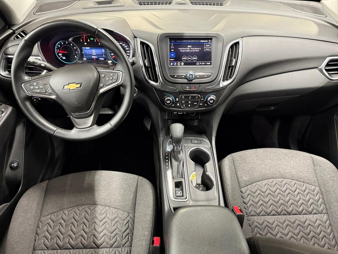 2024 Chevrolet Equinox AWD 4DR LT Photo