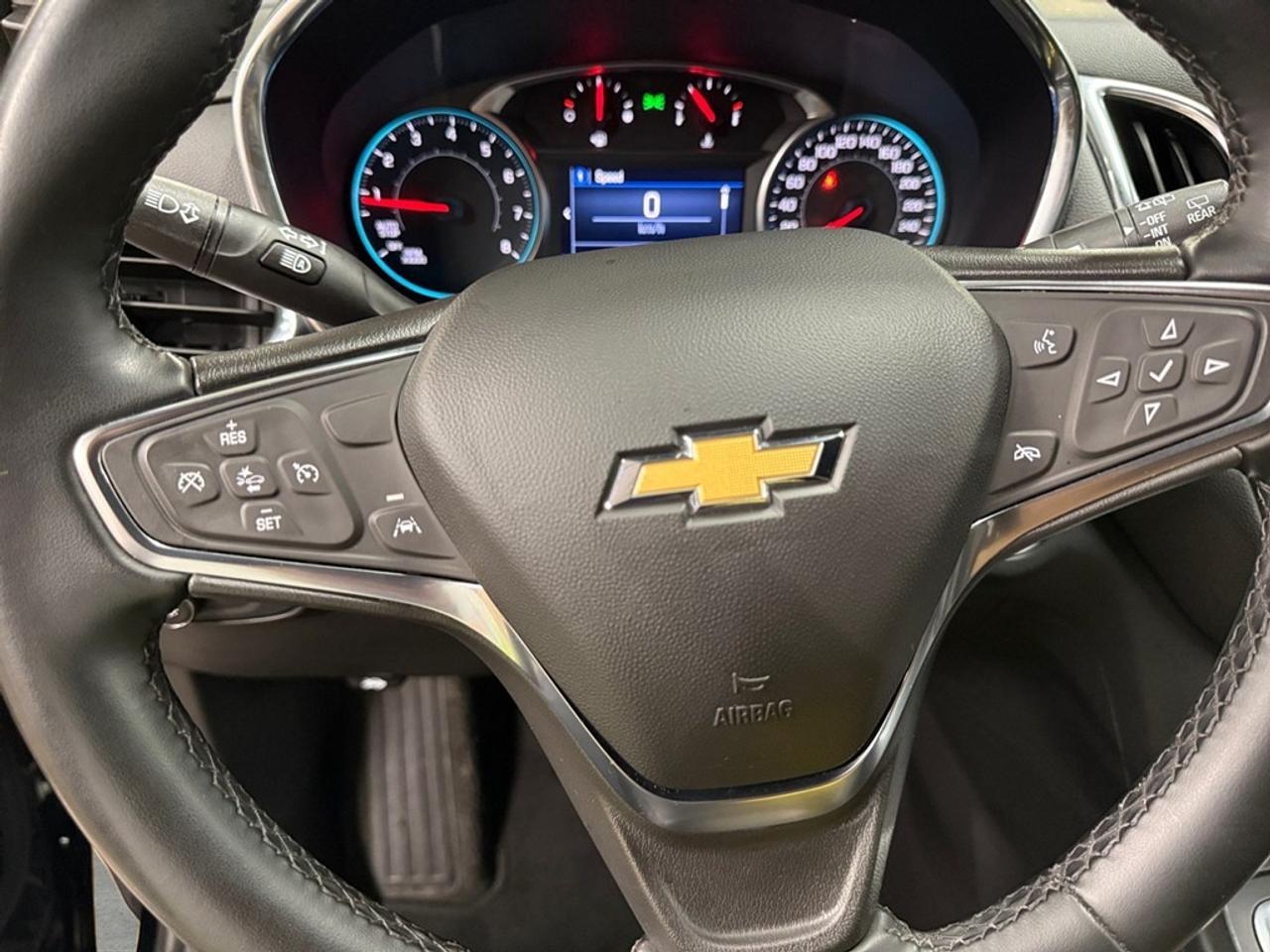 2024 Chevrolet Equinox AWD 4DR LT Photo