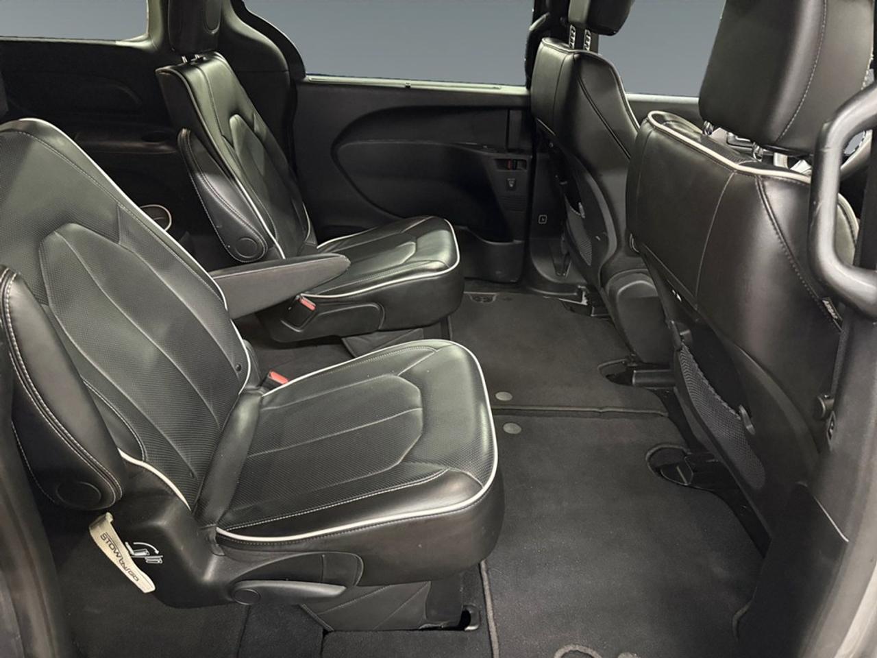 2025 Chrysler Pacifica Limited FWD Photo