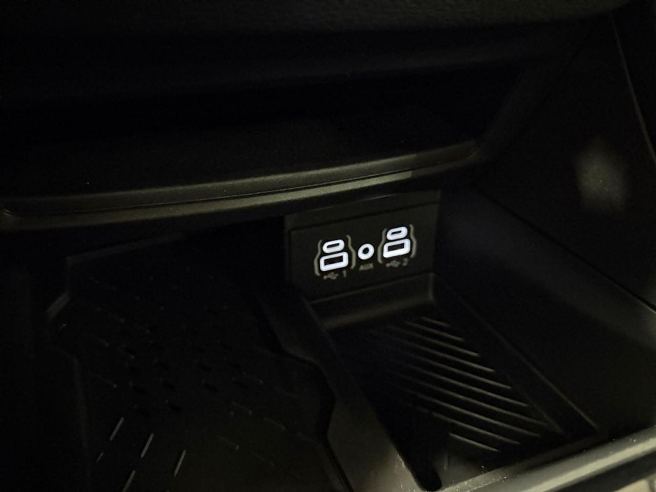 2025 Chrysler Pacifica Limited FWD Photo