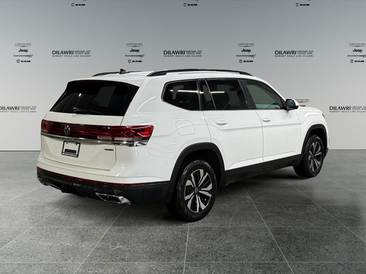 2025 Volkswagen Atlas Comfortline 2.0 TSI 4MOTION Photo