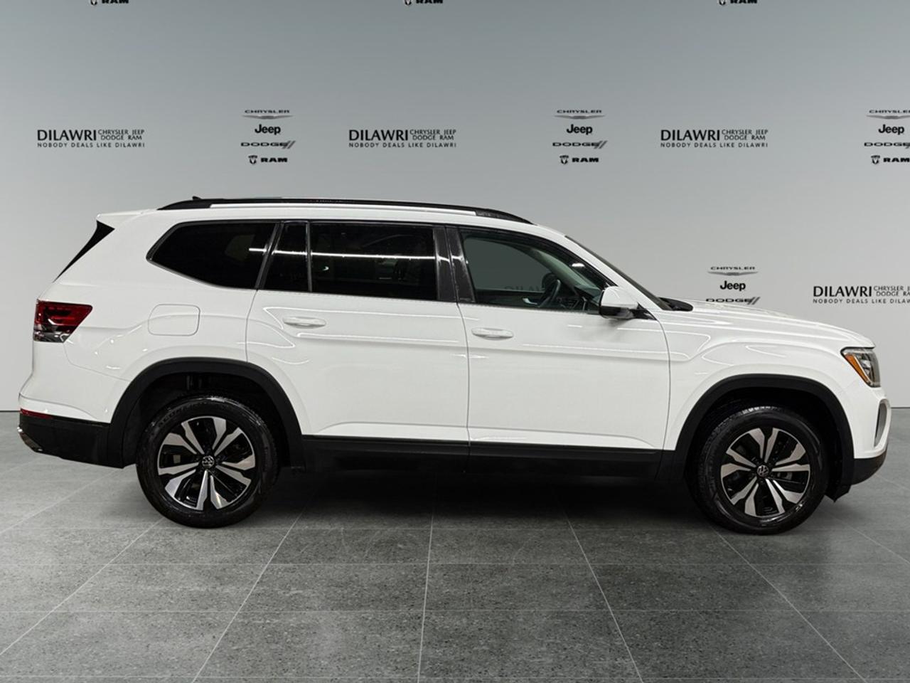 2025 Volkswagen Atlas Comfortline 2.0 TSI 4MOTION Photo