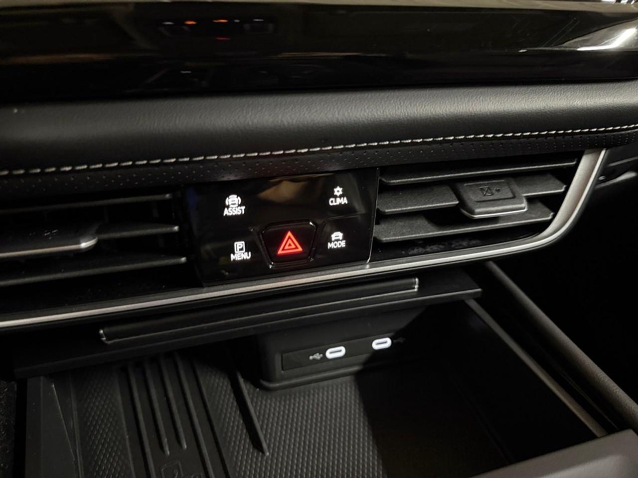 2025 Volkswagen Atlas Comfortline 2.0 TSI 4MOTION Photo