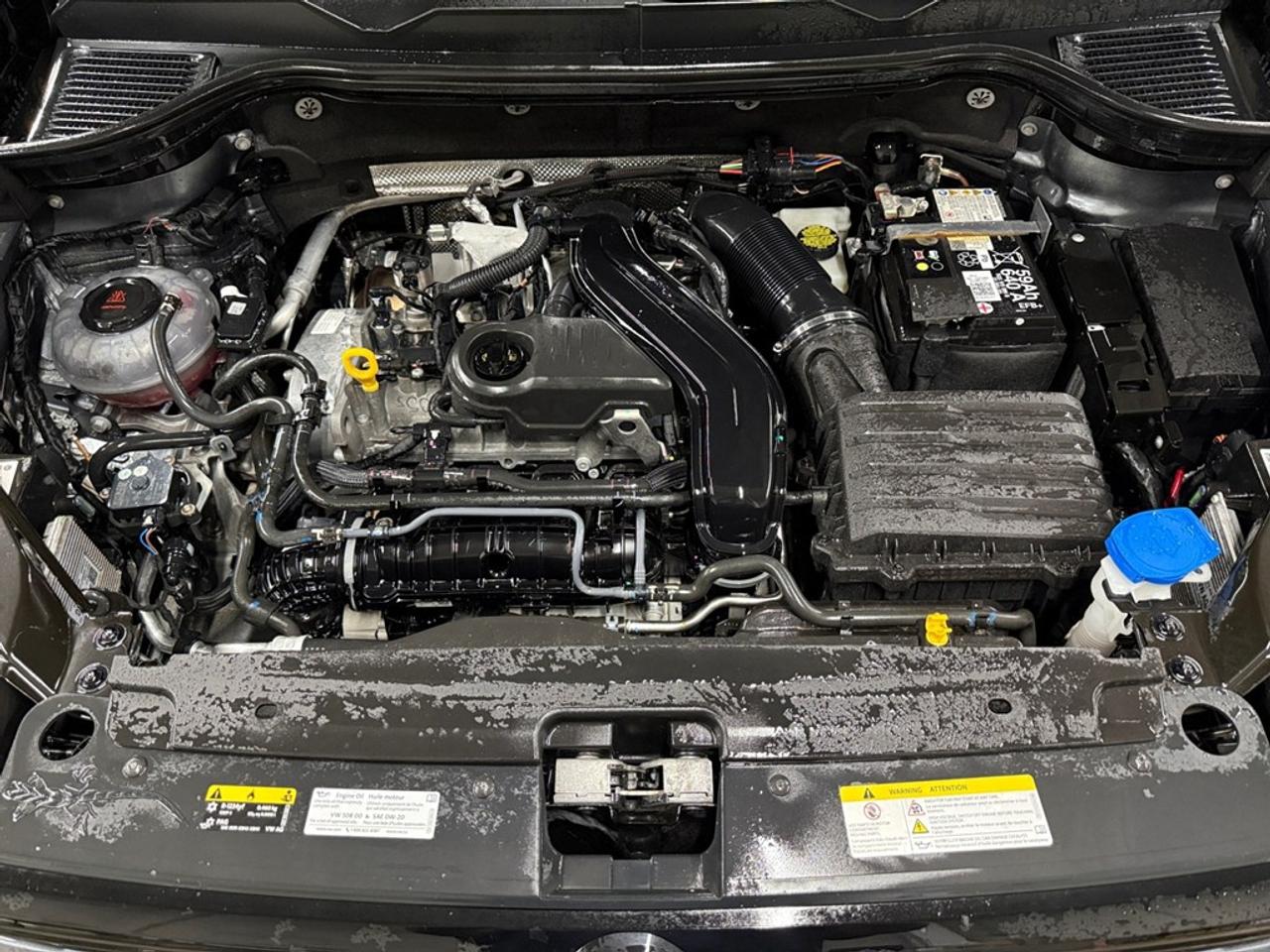 2026 Volkswagen Taos Comfortline 4Motion Photo