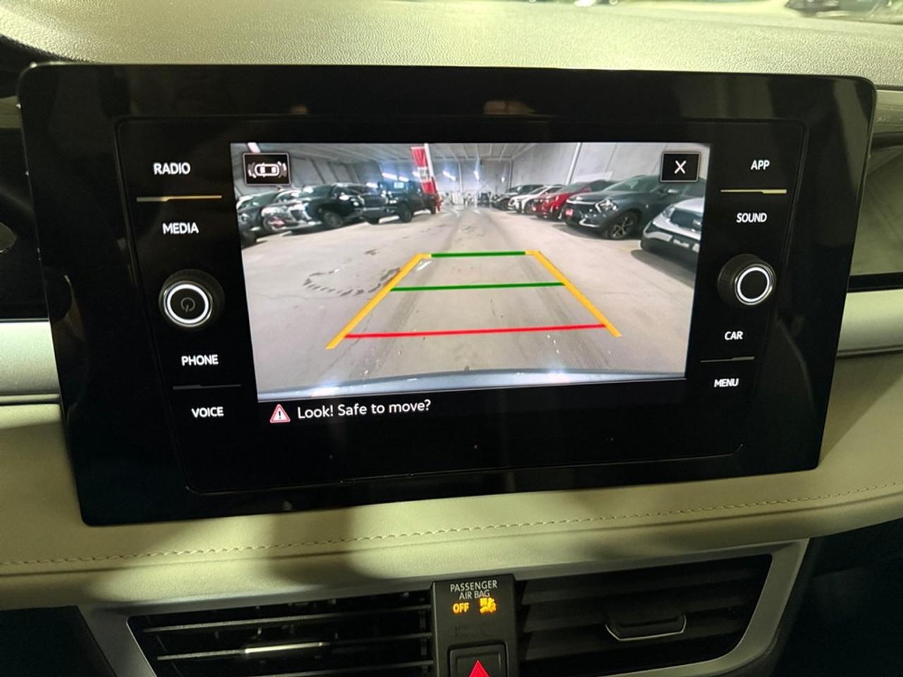 2026 Volkswagen Taos Comfortline 4Motion Photo
