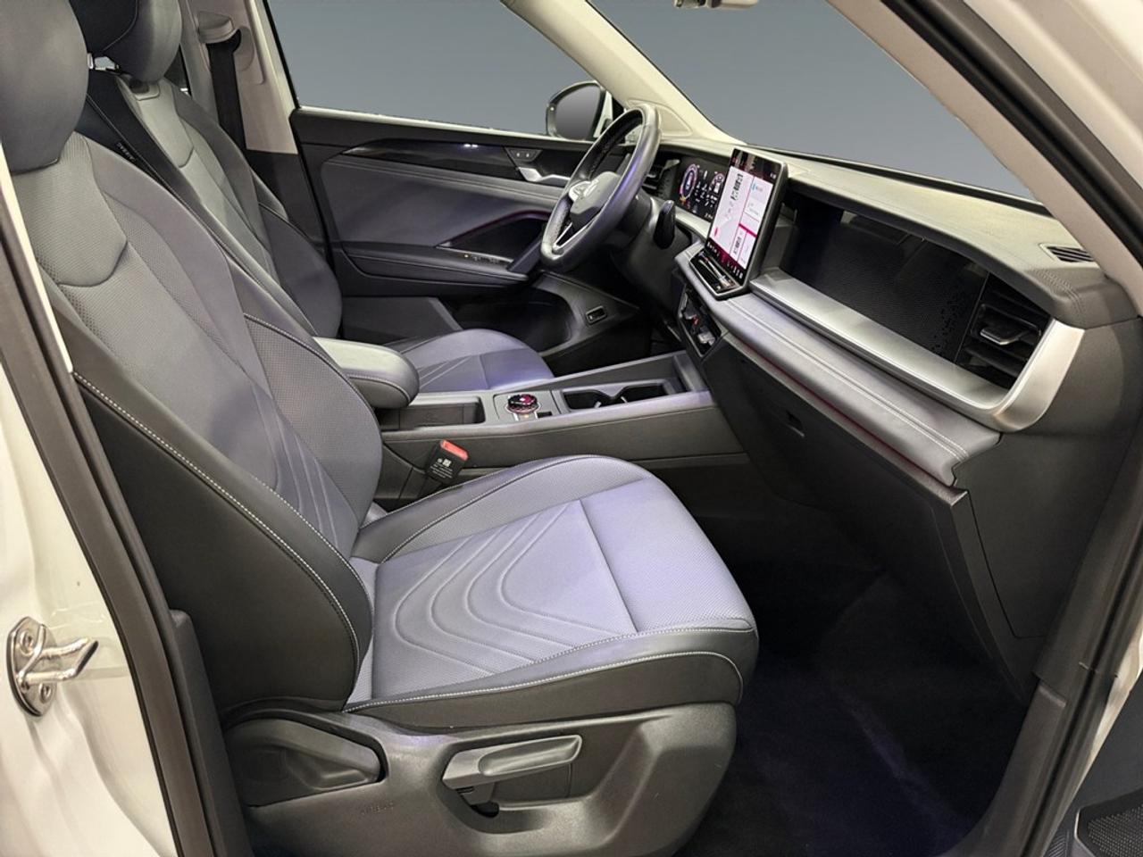2026 Volkswagen Tiguan COMFORTLINE 4Motion Photo