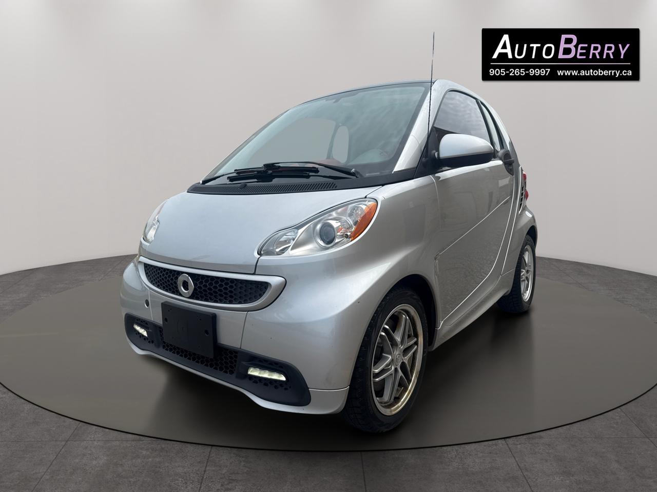 2013 Smart fortwo 2dr Cpe Pure Photo3