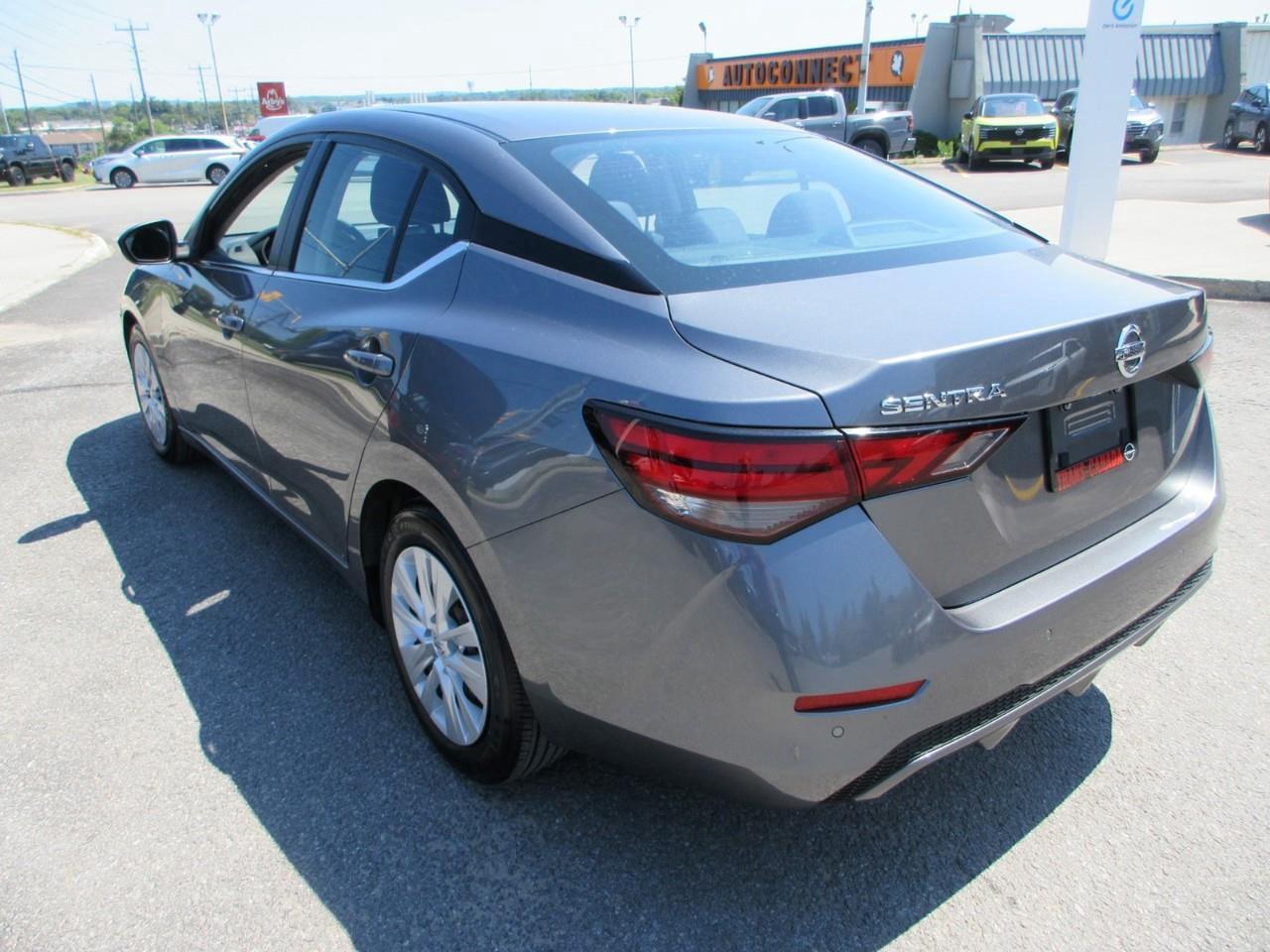 2021 Nissan Sentra  Photo