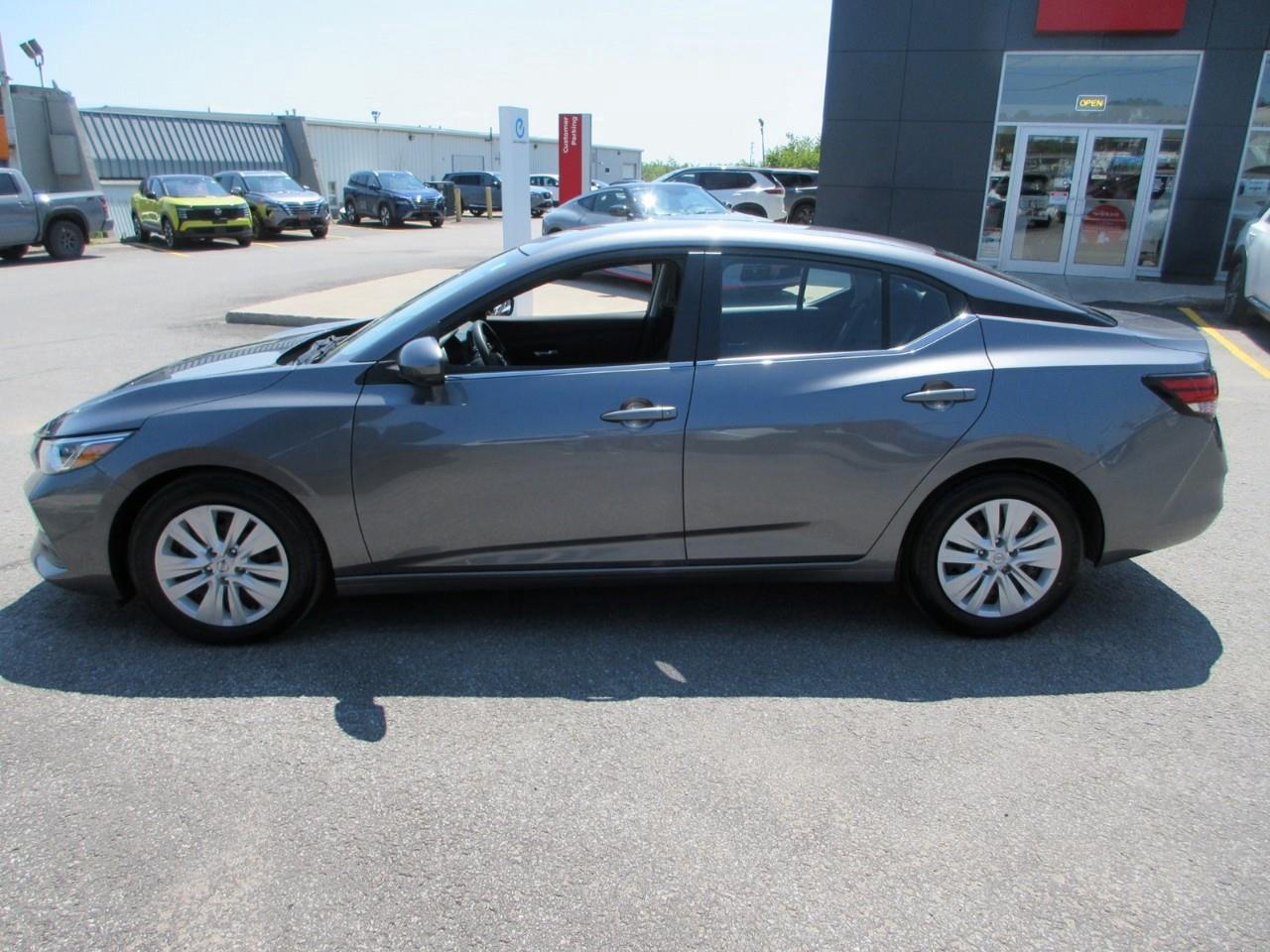 2021 Nissan Sentra  Photo