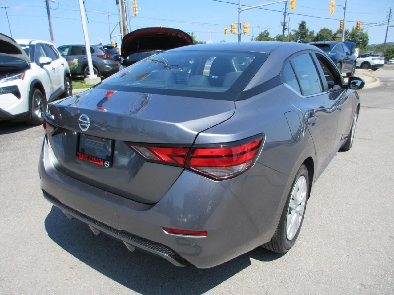 2021 Nissan Sentra  Photo