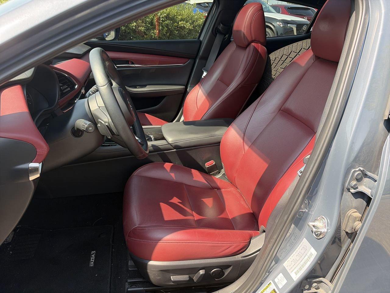 2020 Mazda MAZDA3 GT at Photo
