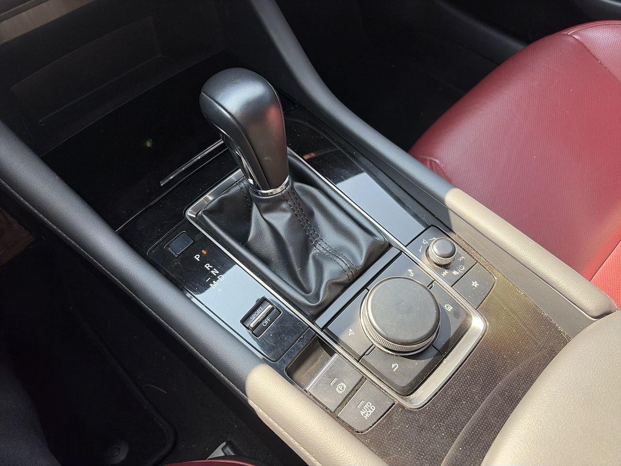 2020 Mazda MAZDA3 GT at Photo