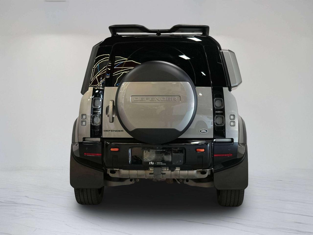 2023 Land Rover Defender X | P400 | PANO | MERIDIAN | 22 IN Photo
