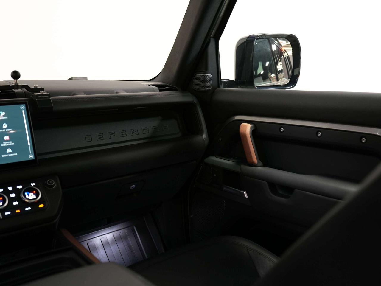 2023 Land Rover Defender X | P400 | PANO | MERIDIAN | 22 IN Photo