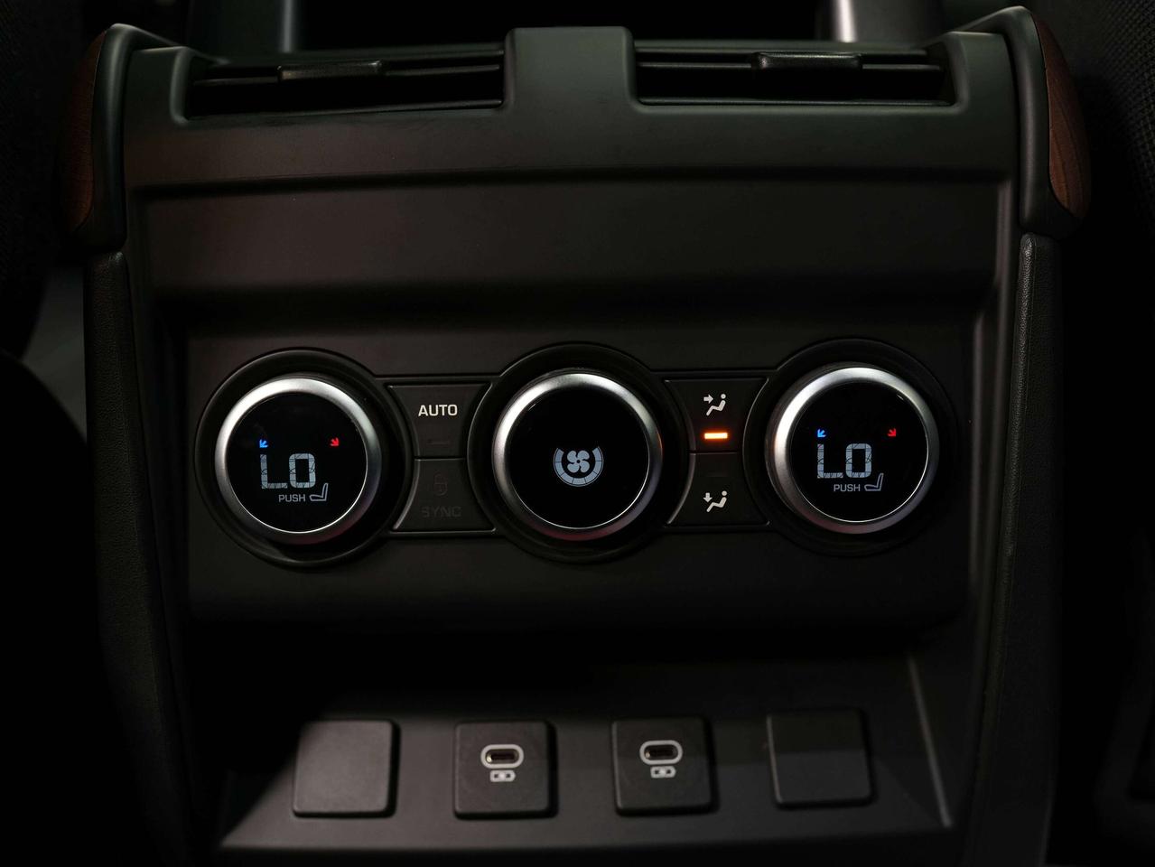 2023 Land Rover Defender X | P400 | PANO | MERIDIAN | 22 IN Photo