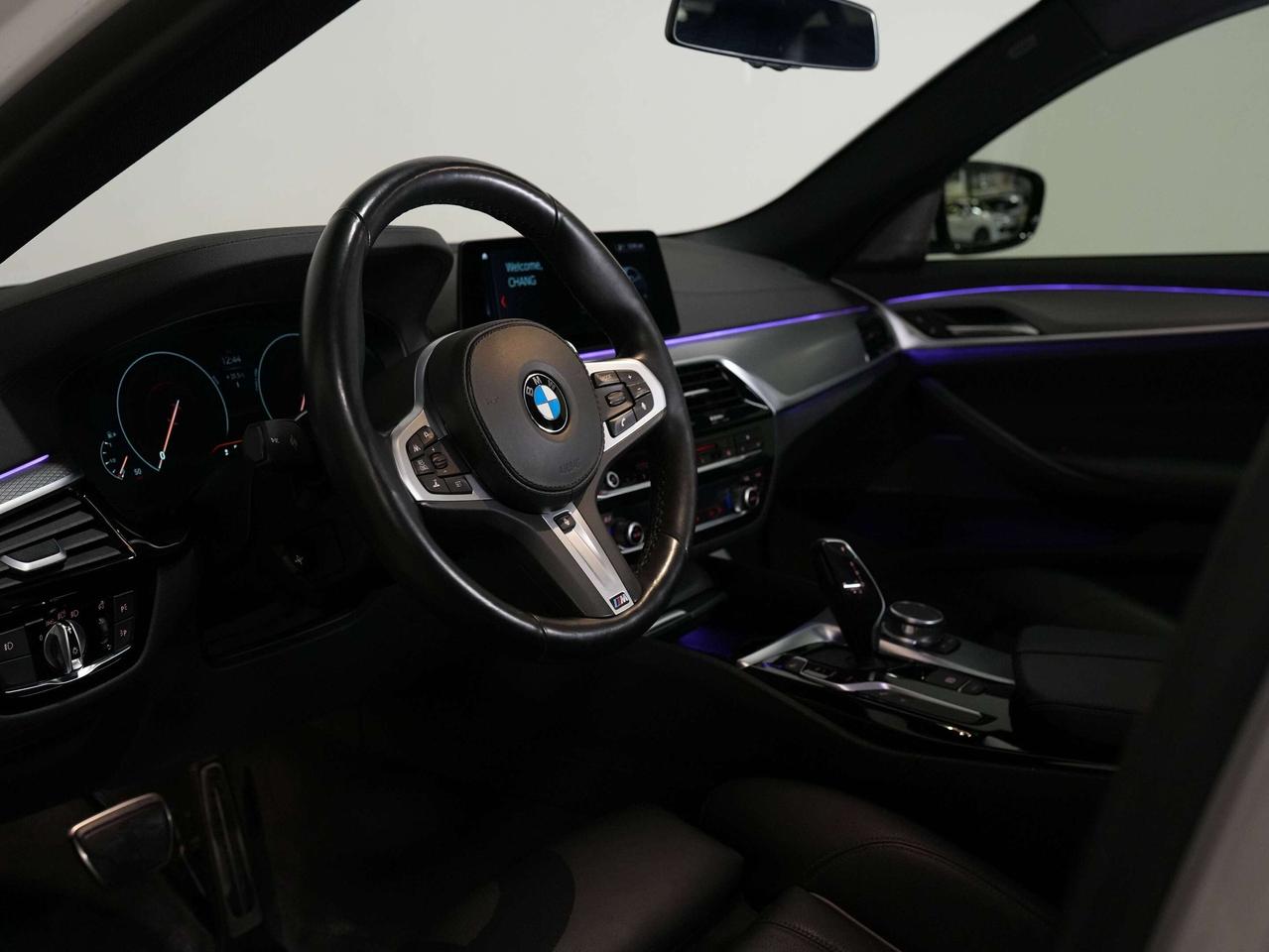 2019 BMW 5 Series XDRIVE | 540I | M-SPORT | PREMIUM | 20 IN Photo