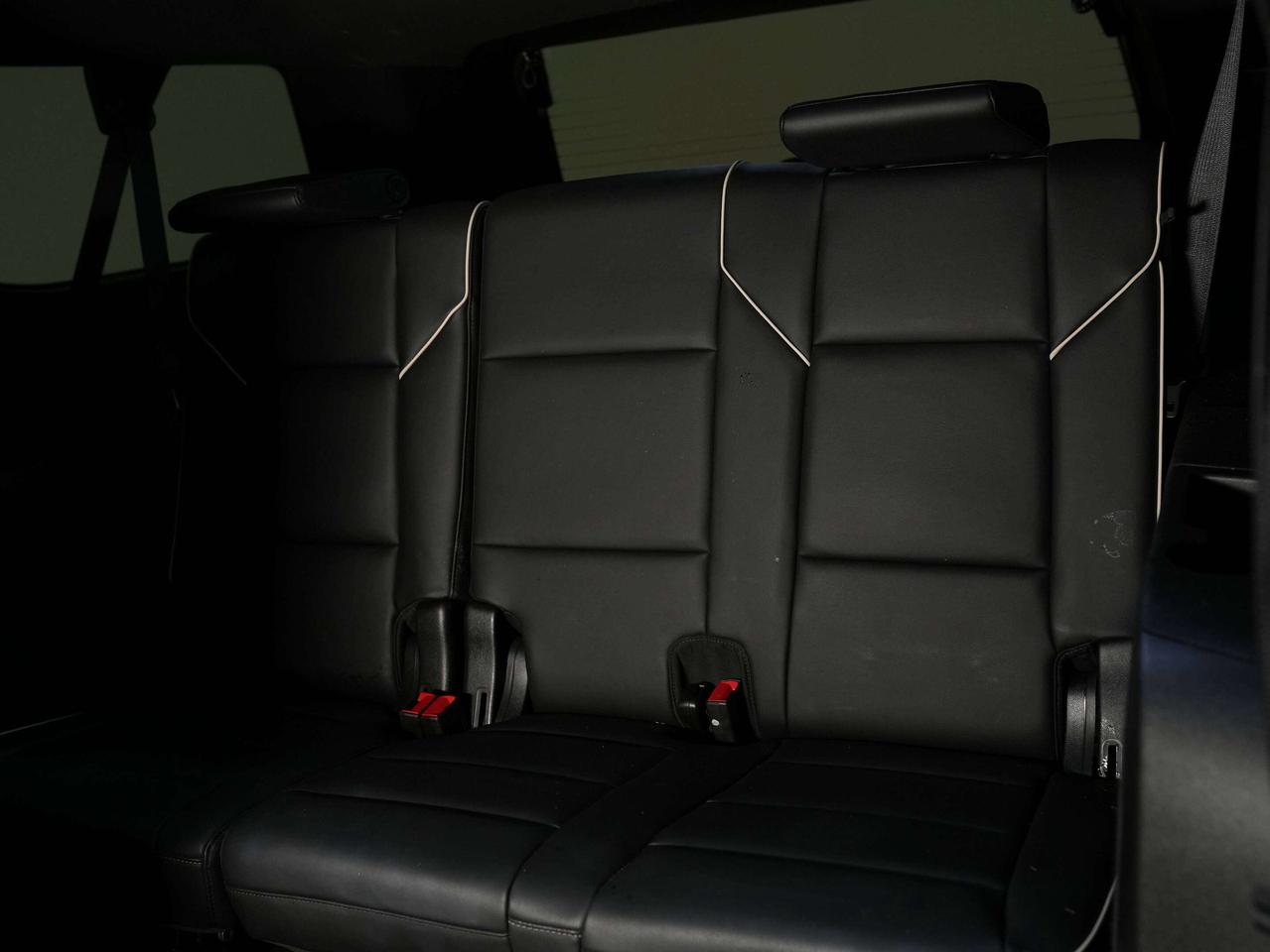 2023 Cadillac Escalade SPORT | REAR ENTERTAINMENT | 7 PASS | 22 IN Photo