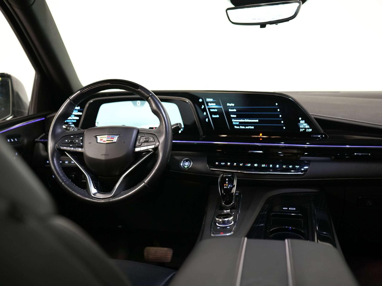 2023 Cadillac Escalade SPORT | REAR ENTERTAINMENT | 7 PASS | 22 IN Photo