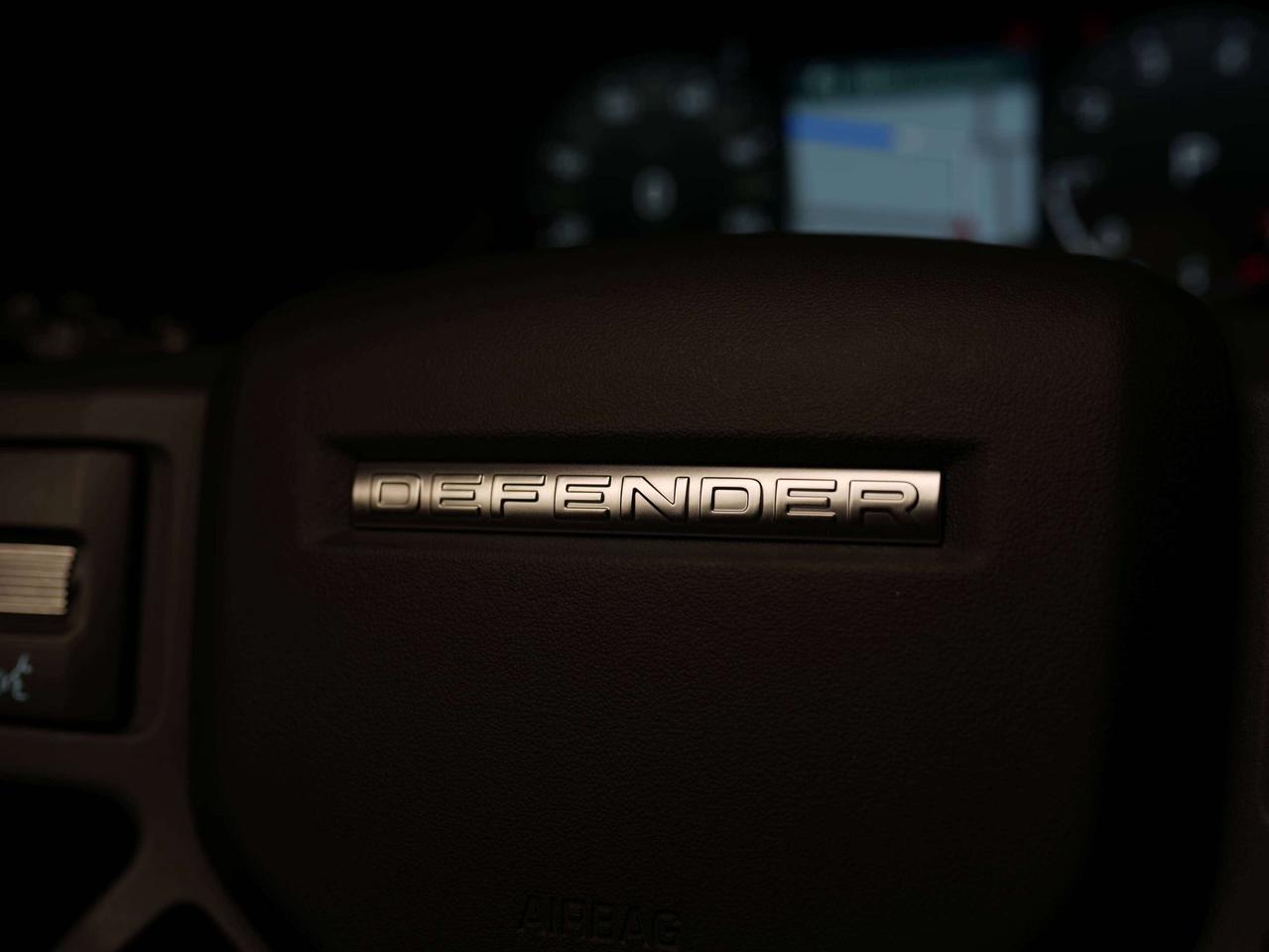 2023 Land Rover Defender X DYNAMIC | P400 | PANO | MERIDIAN | 20 IN Photo