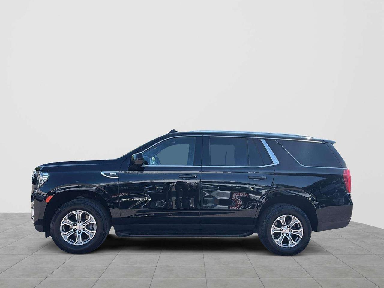2024 GMC Yukon SLE Photo4