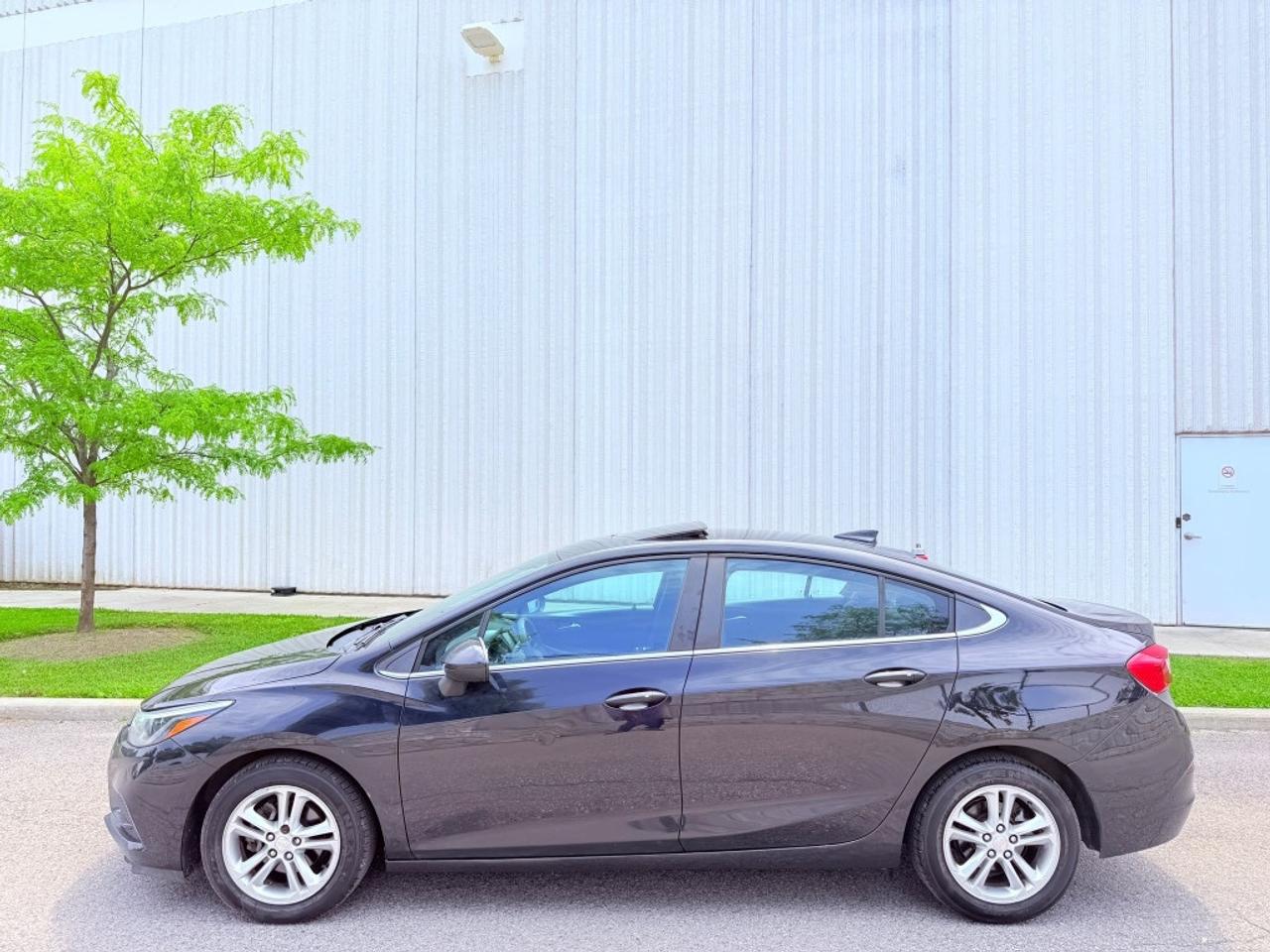 2016 Chevrolet Cruze 1LT 4dr Sedan (1.4L 4cyl Turbo 6A) Photo
